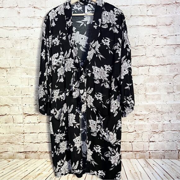 Spiritual Gangster floral kimono duster top - Picture 2 of 8